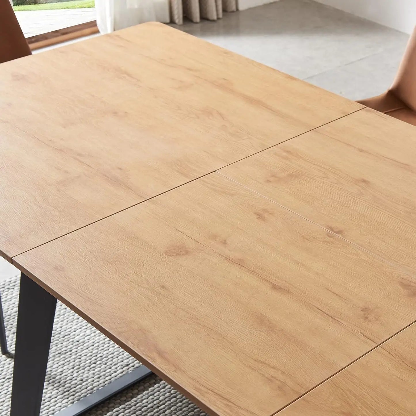 MOYU Modern Expandable Dining Table And Chairs Set